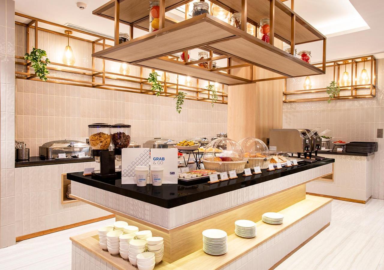 Holiday Inn Express & Suites Bangkok Central Pier By Ihg Zewnętrze zdjęcie