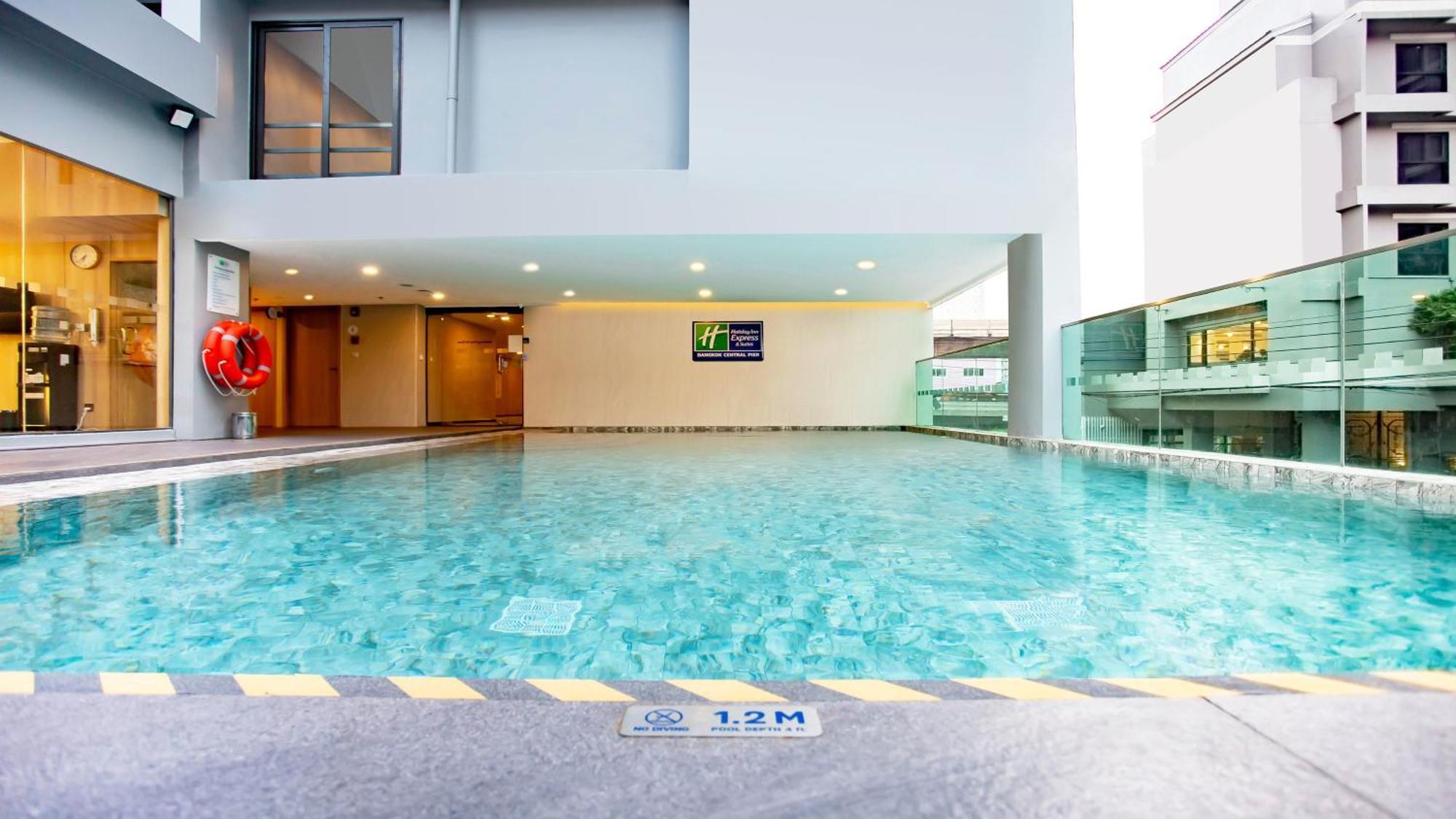 Holiday Inn Express & Suites Bangkok Central Pier By Ihg Zewnętrze zdjęcie