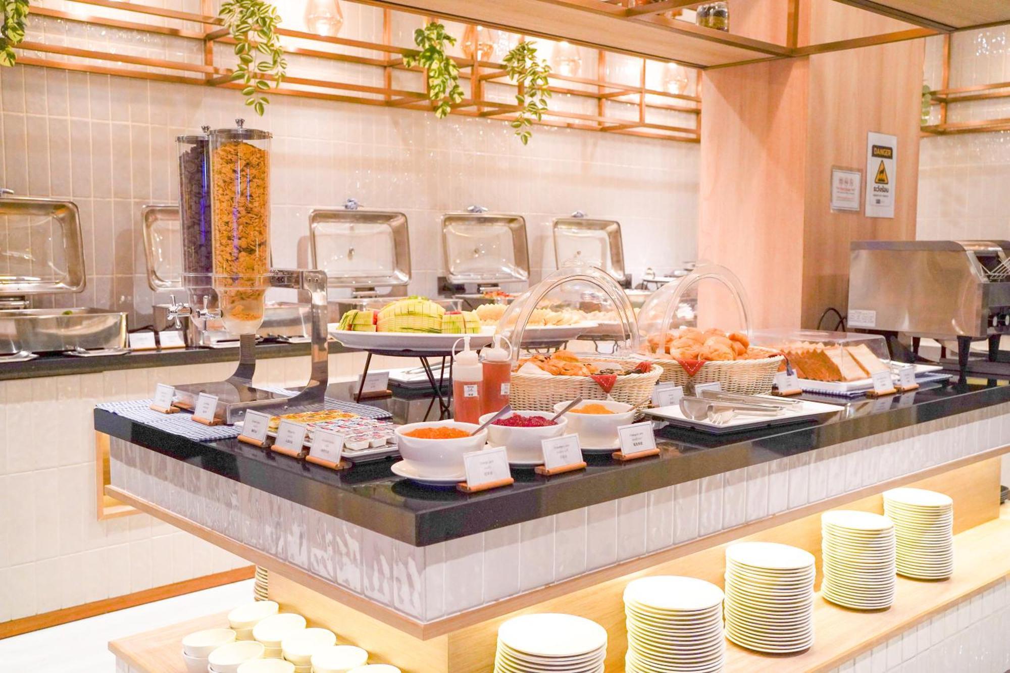Holiday Inn Express & Suites Bangkok Central Pier By Ihg Zewnętrze zdjęcie