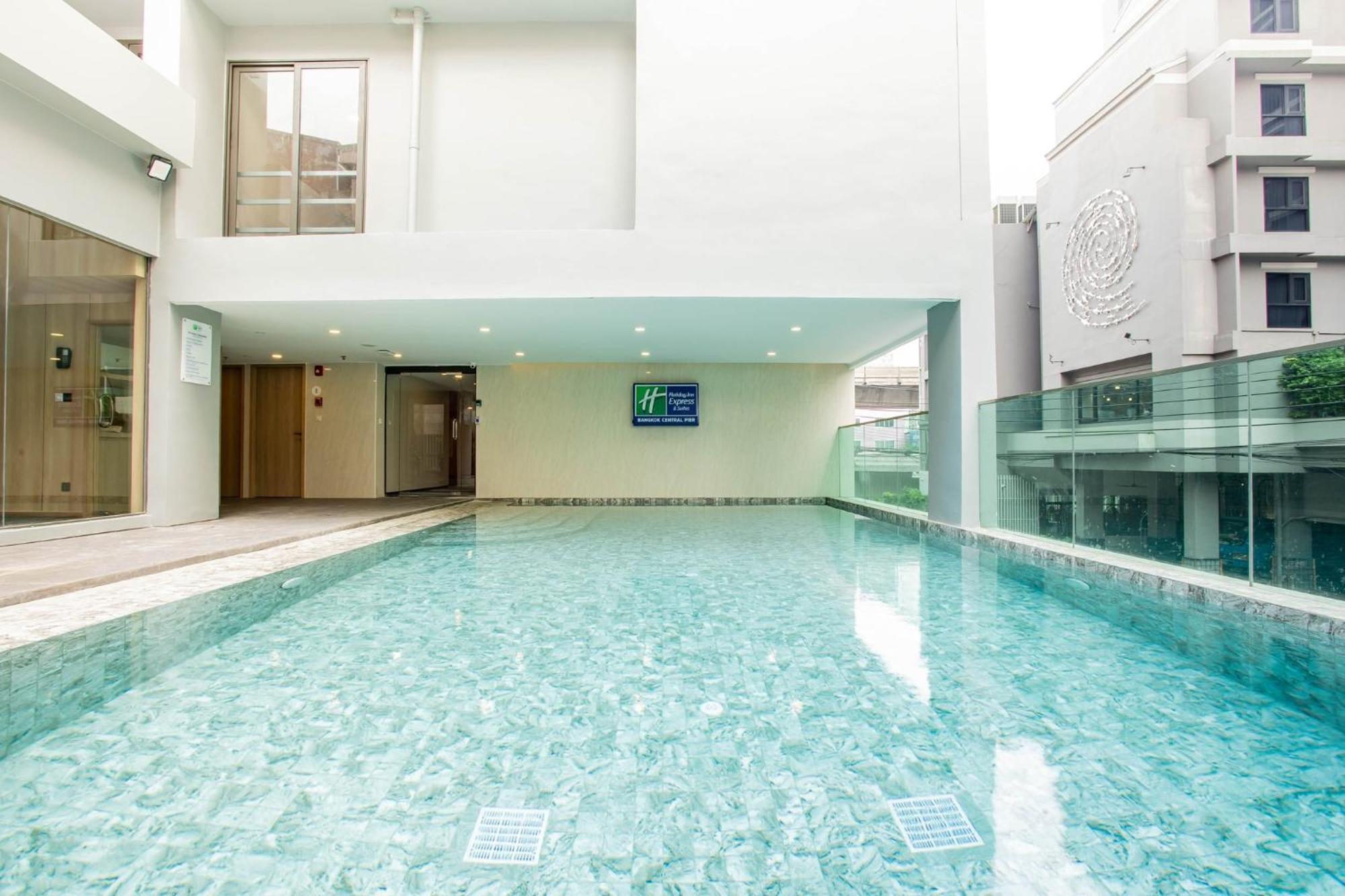 Holiday Inn Express & Suites Bangkok Central Pier By Ihg Zewnętrze zdjęcie